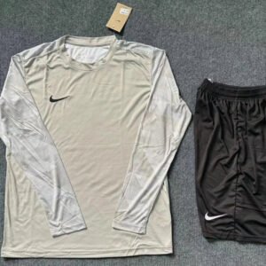 N013menslongsleevecutsomkit_13.jpg Men's Custom Soccer Kit Long Sleeve N013