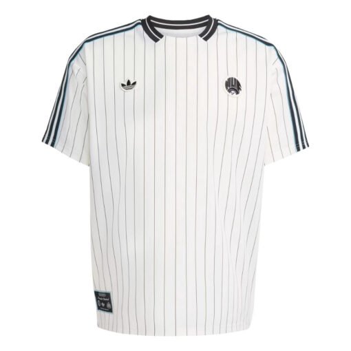 Newcastle_United_FC_Terrace_Icons_Jersey_202526_2.jpg Newcastle United FC Terrace Icon Shirt 2025/26