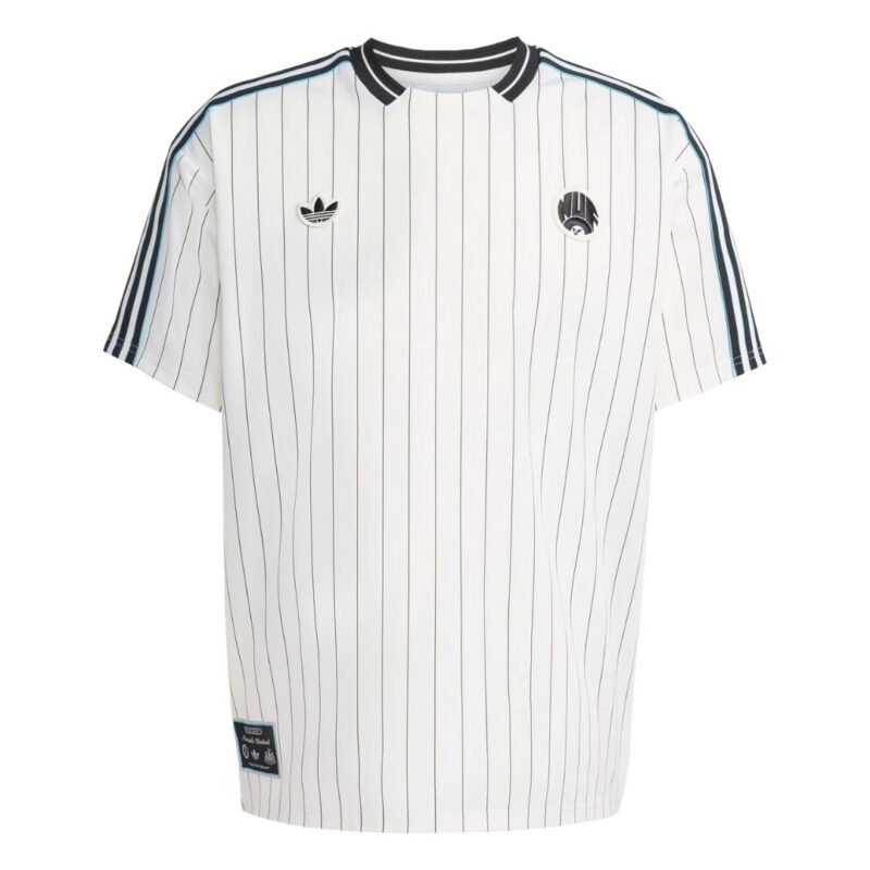 Newcastle_United_FC_Terrace_Icons_Jersey_202526_2.jpg Newcastle United FC Terrace Icon Shirt 2025/26