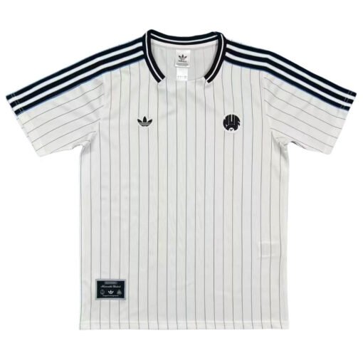 Newcastle_United_FC_Terrace_Icons_Jersey_202526_5.jpg Newcastle United FC Terrace Icon Shirt 2025/26