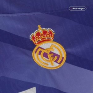 RetroRealMadridAwayJersey199697_5.jpg Real Madrid 1996/97 Away Retro Soccer Jersey