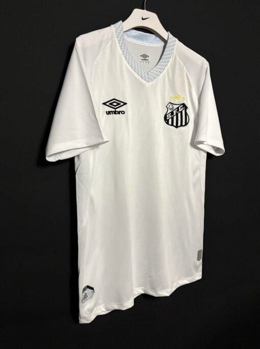 Santos_FC_Home_Soccer_Jersey_202526_7.jpg Santos FC Home Soccer Jersey 2025/26
