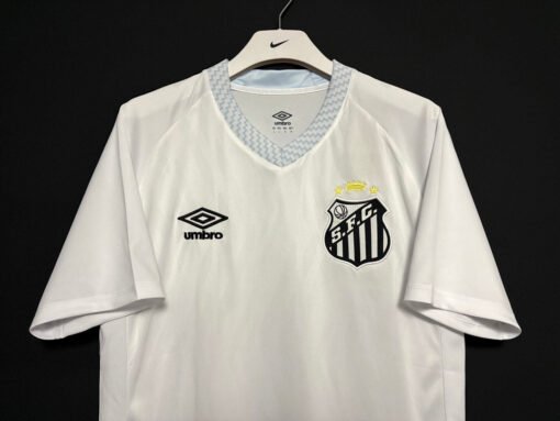 Santos_FC_Home_Soccer_Jersey_202526_8.jpg Santos FC Home Soccer Jersey 2025/26