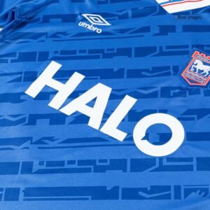 bd7f11839bd3e1d8878145031529bead.jpg Ipswich Town Home Soccer Jersey 2025/26
